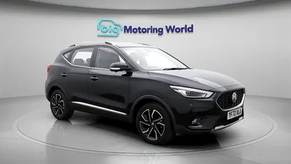 Black Used 2023 MG ZS Exclusive Hatchback | £15,100 (Fair price)