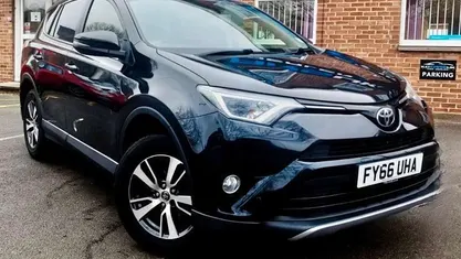 Used Toyota RAV4 Business Edition 143 HP (105 kW) 2017 Estate