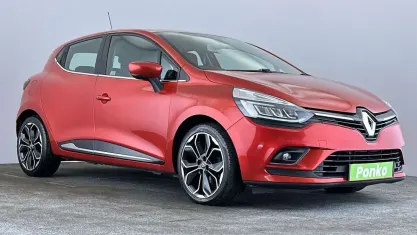 Used Renault Clio Dynamique 110 HP (80 kW) 2017 Red Hatchback