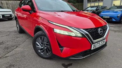 Red Used 2023 Nissan Qashqai Acenta Premium SUV | £18,499 (Good price)