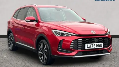 Used MG ZS Trophy 196 HP (144 kW) 2024 Tri coat  dynamic red SUV