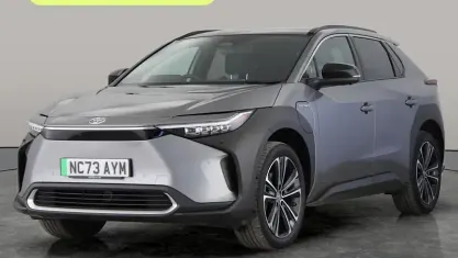 Usado Toyota bZ4X 160 kW (218 CV) 2024 Gris SUV