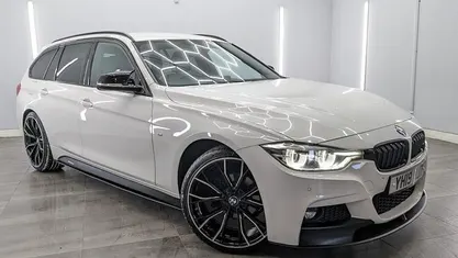 Used BMW 318 M Sport 150 HP (110 kW) 2019 White Estate