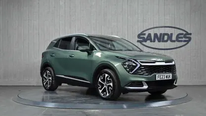 Used Kia Sportage 230 HP (169 kW) 2023 Green SUV