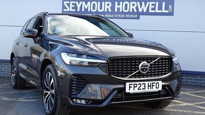 Begagnad Volvo XC60 Plus 197 HK (144 kW) 2023 SUV