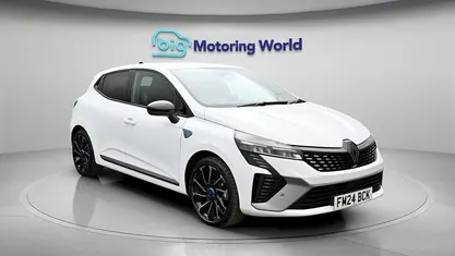 Used Renault Clio V Esprit Alpine 143 HP (105 kW) 2024 Hatchback