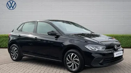 Used VW Polo Life 95 HP (69 kW) 2023 Black Hatchback