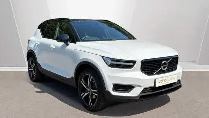 Used Volvo XC40 R-Design 163 HP (119 kW) 2021 White SUV