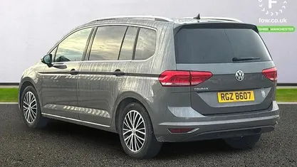 Used VW Touran SEL 150 HP (110 kW) 2025 MPV