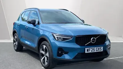 Used Volvo XC40 Plus 163 HP (119 kW) 2025 Blue SUV