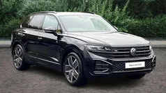 Used 2025 VW Touareg Black Edition SUV | £51,990 (Fair price)