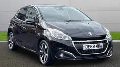 Black Used 2018 Peugeot 208 Hatchback | £6,699 (Fair price)
