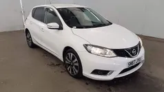 White Used 2016 Nissan Pulsar N-Connecta Hatchback | £8,295 (Fair price)