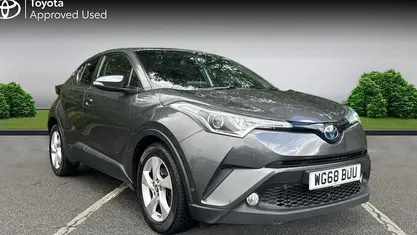 Used Toyota C-HR 122 HP (89 kW) 2019 Grey SUV
