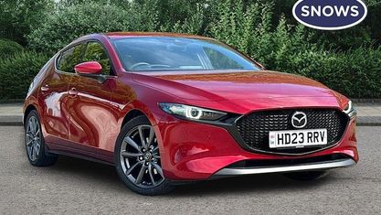 Usado Mazda 3 Inclusive 122 HP (89 kW) 2022 Vermelho Citadino
