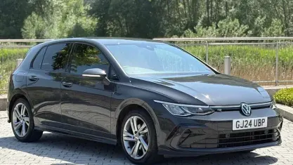 Used VW Golf VIII R-line 131 HP (96 kW) 2024 Grey Hatchback