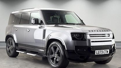 Used Land Rover Defender HSE Dynamic 300 HP (220 kW) 2023 Eiger grey SUV