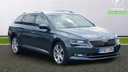Usado Skoda Superb SE L Executive 190 CV (139 kW) 2019 Familiar