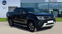 Black New 2024 VW Amarok Style Pickup | £46,200 (Good price)