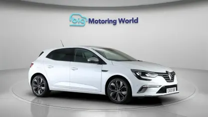 Used Renault Mégane GT Line GT-Line 140 HP (102 kW) 2019 White Hatchback