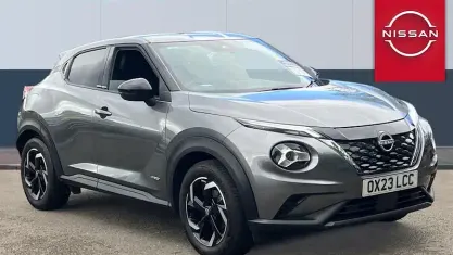 Second-hand Nissan Juke N-Connecta 143 CP (105 kW) 2023 Gri SUV