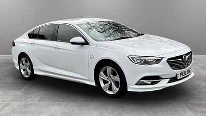 Usado Vauxhall Insignia Sport 165 CV (121 kW) 2020 Utilitario