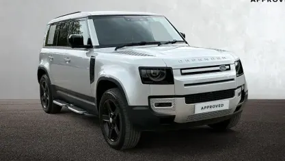 Used Land Rover Defender SE 249 HP (183 kW) 2023 Grey SUV