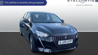 Used Peugeot 208 Active 75 HP (55 kW) 2020 Hatchback