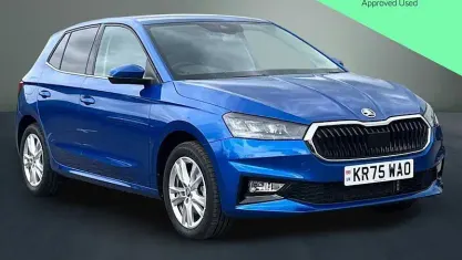 Used Skoda Fabia SE L 116 HP (85 kW) 2025 Race blue metallic Hatchback