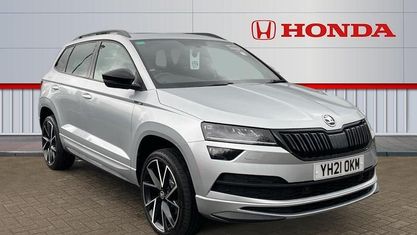Usado Skoda Karoq SportLine 150 CV (110 kW) 2021 Plateado SUV