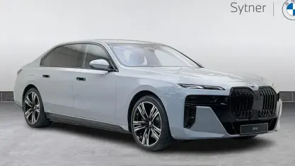 New BMW 750e M Sport 489 HP (359 kW) 2026 Sedan