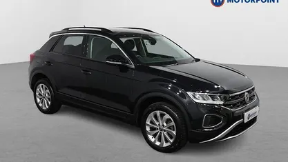 Used 2025 VW T-Roc Match SUV | £22,699 (Fair price)