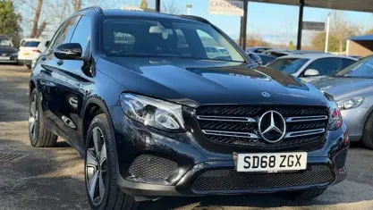 Used Mercedes GLC220 Urban 170 HP (125 kW) 2018 Black SUV