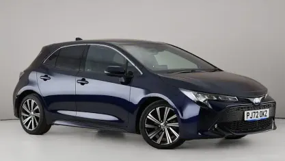 Used Toyota Corolla Design 122 HP (89 kW) 2022 Blue Hatchback