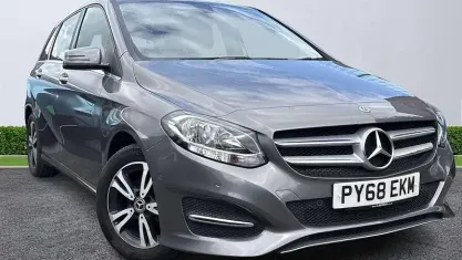 Used Mercedes B180 Executive 122 HP (89 kW) 2018 Grey Hatchback