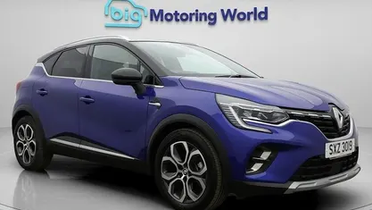 Used Renault Captur Techno 143 HP (105 kW) 2023 Blue/black SUV