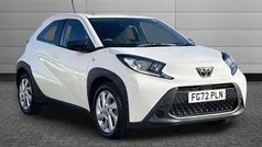 White Used 2022 Toyota Aygo PURE Hatchback | £11,399 (Fair price)