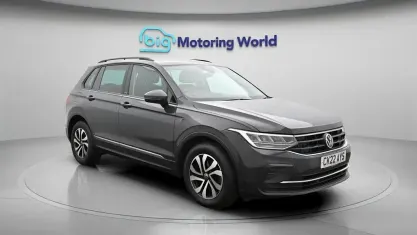 Used VW Tiguan Active 150 HP (110 kW) 2021 Grey SUV