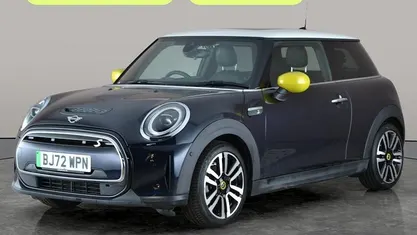Used 2023 Mini Cooper Level 3 Hatchback | £15,367 (Fair price)