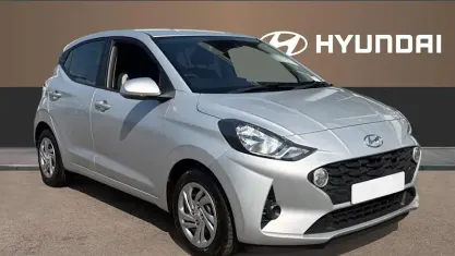 Used Hyundai i10 SE 67 HP (49 kW) 2022 Silver Hatchback