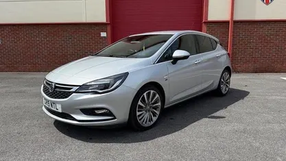 Silver Used 2019 Vauxhall Astra Hatchback | £9,899 (Fair price)