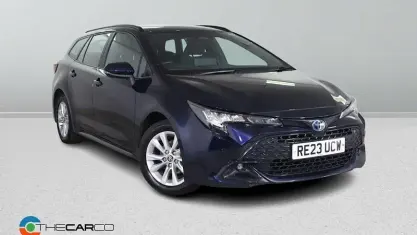 Used Toyota Corolla 140 HP (102 kW) 2023 Blue Estate
