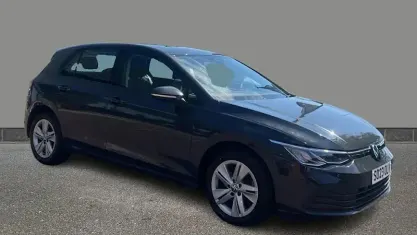 Used VW Golf VIII Life 131 HP (96 kW) 2023 Grey Hatchback