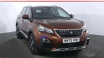 Begagnad Peugeot 3008 Allure 131 HK (96 kW) 2020 Brun SUV