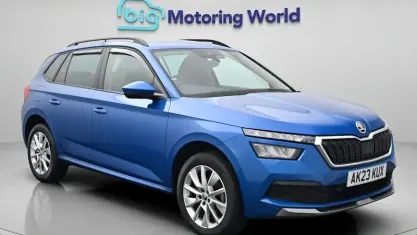 Begagnad Skoda 110 R SE Drive 110 HK (80 kW) 2023 Blå Halvkombi
