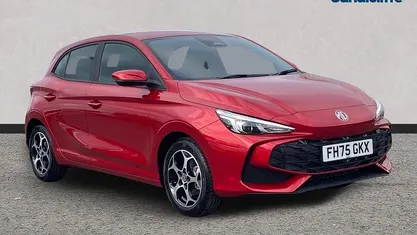 Used MG MG3 SE 116 HP (85 kW) 2024 Tri coat dynamic red Hatchback