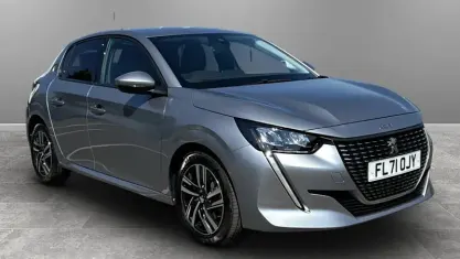 Used Peugeot 208 Allure 102 HP (75 kW) 2021 Hatchback