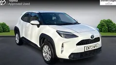 Used 2025 Toyota Yaris Hybrid Estate | £20,812 (Good price)