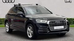 Black Used 2019 Audi Q5 S-Line SUV | £25,255 (Fair price)
