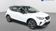 White Used 2023 Seat Arona FR Sport SUV | £14,649 (Fair price)